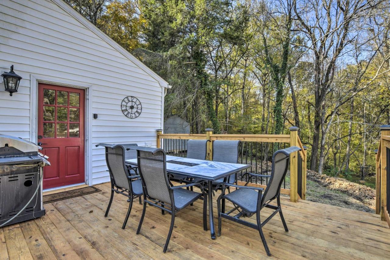 Peaceful Renovated Home With Deck On Half Acre! Ашборо Екстер'єр фото